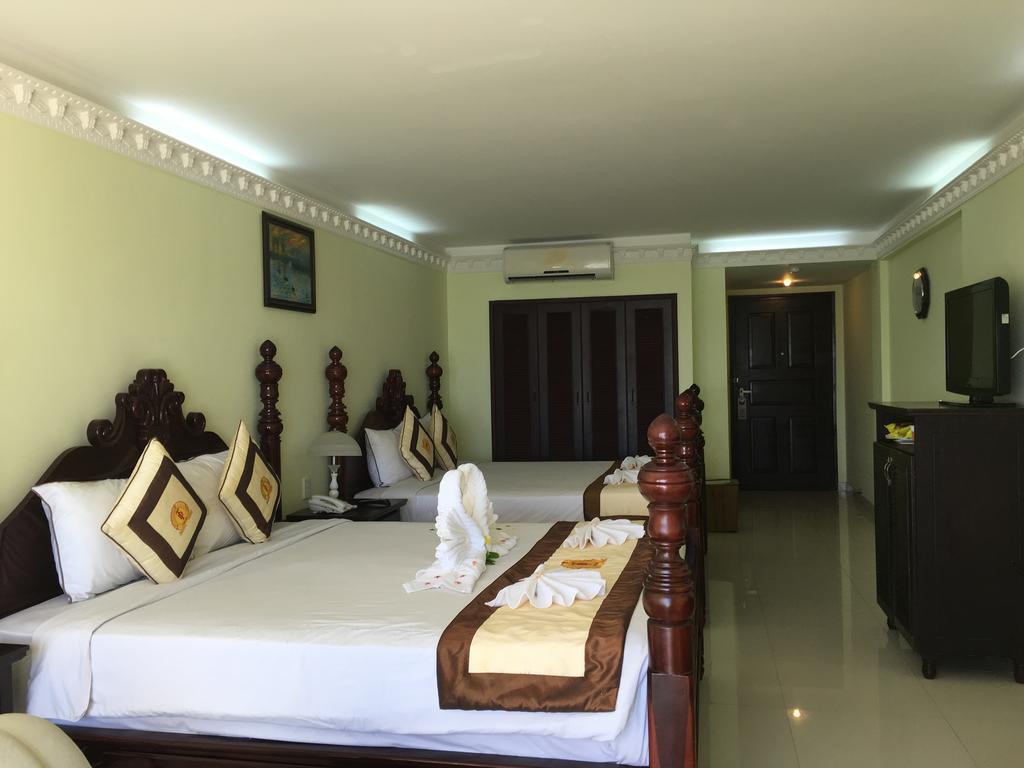 Ocean Front Hotel Phan Thiet Exterior photo
