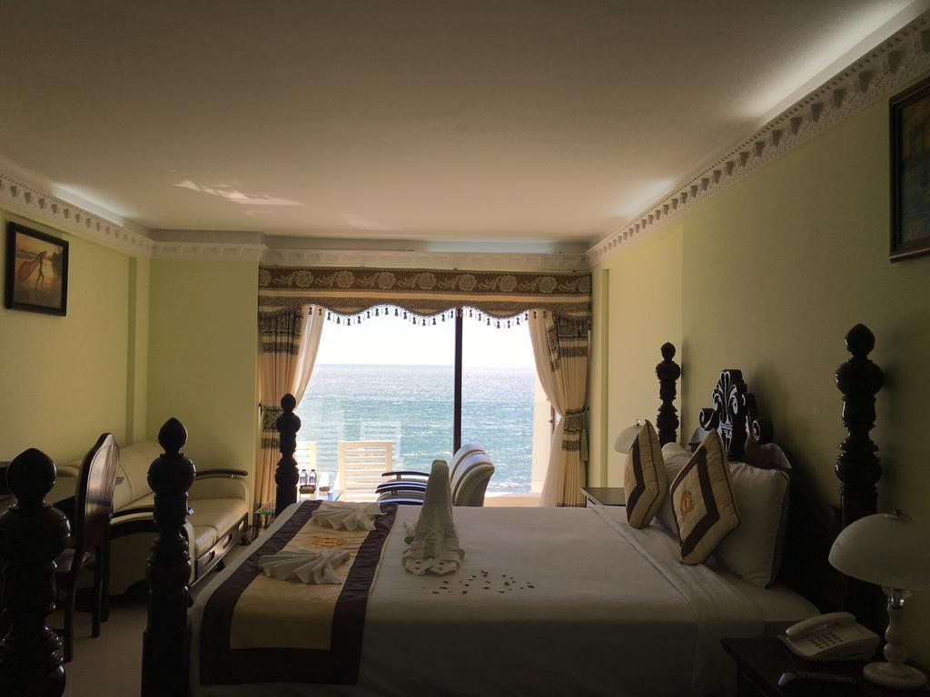 Ocean Front Hotel Phan Thiet Exterior photo